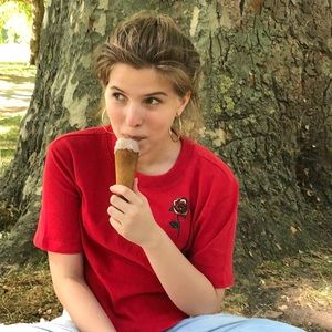 Meet your Posher, Lia